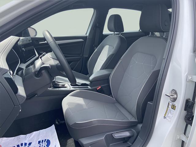 used 2025 Volkswagen Jetta car