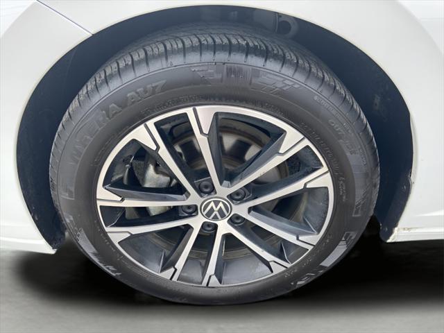 used 2025 Volkswagen Jetta car