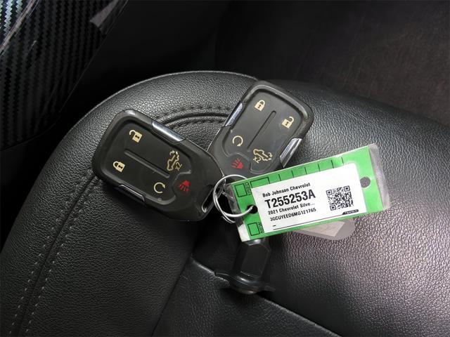 used 2021 Chevrolet Silverado 1500 car, priced at $35,250