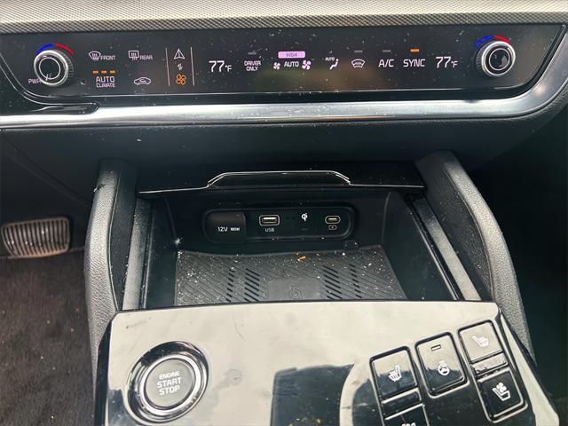 used 2023 Kia Sportage Hybrid car, priced at $27,930