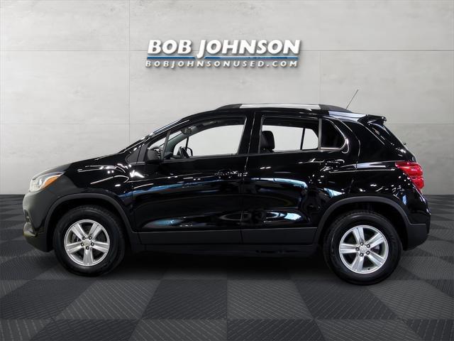 used 2022 Chevrolet Trax car, priced at $17,999