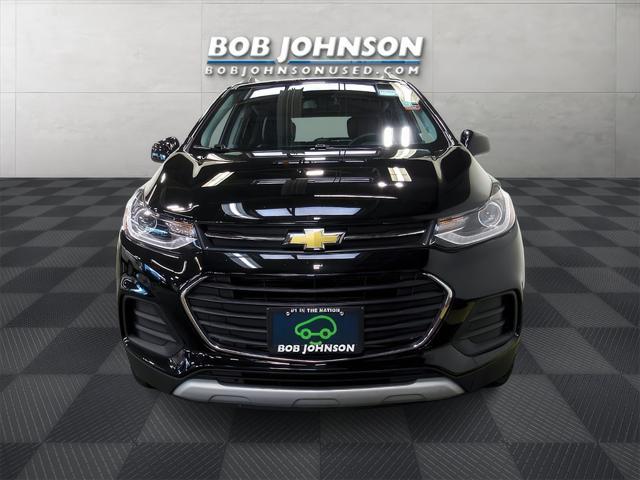 used 2022 Chevrolet Trax car, priced at $17,999