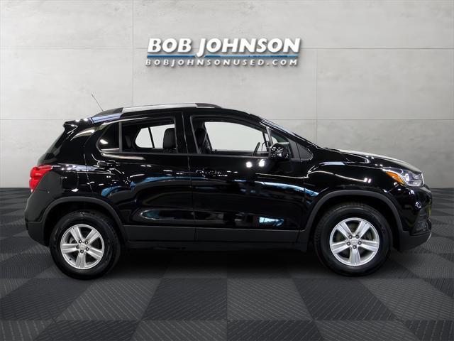 used 2022 Chevrolet Trax car, priced at $17,999