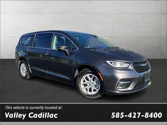 used 2023 Chrysler Pacifica car, priced at $23,453