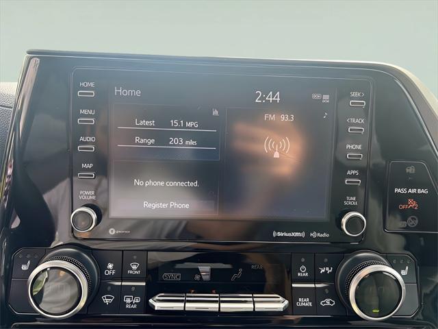 used 2022 Toyota Highlander car, priced at $35,927