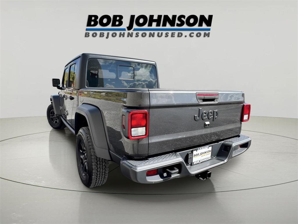 used 2021 Jeep Gladiator car, priced at $27,446
