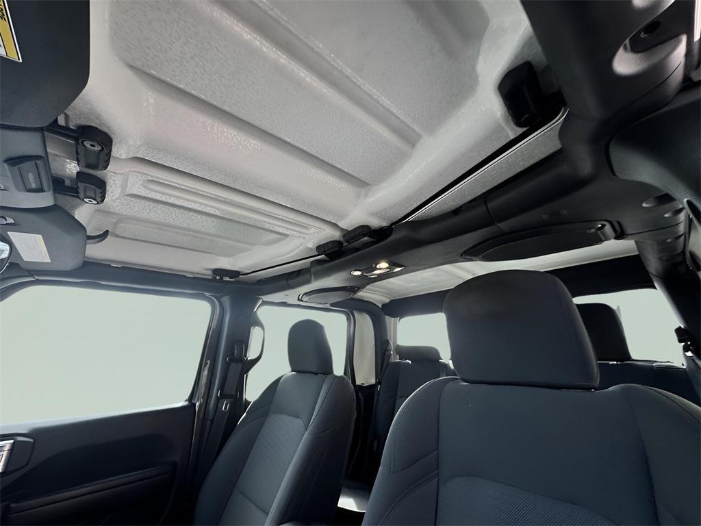 used 2021 Jeep Gladiator car, priced at $27,446