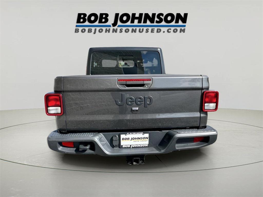 used 2021 Jeep Gladiator car, priced at $27,446