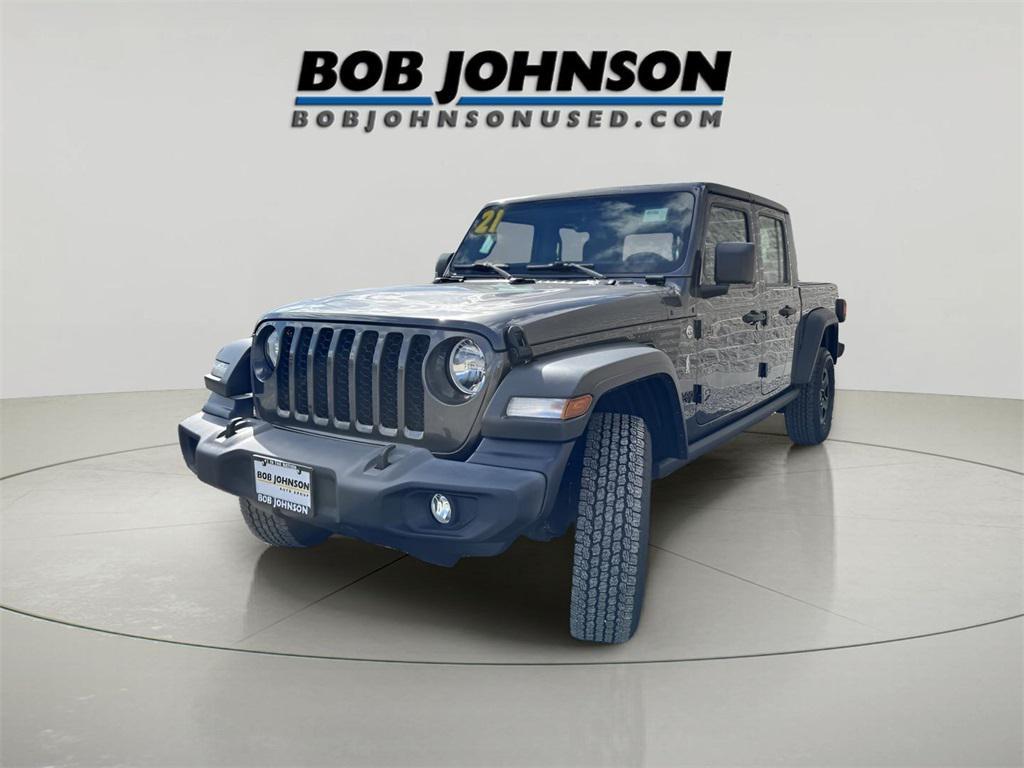 used 2021 Jeep Gladiator car, priced at $27,446