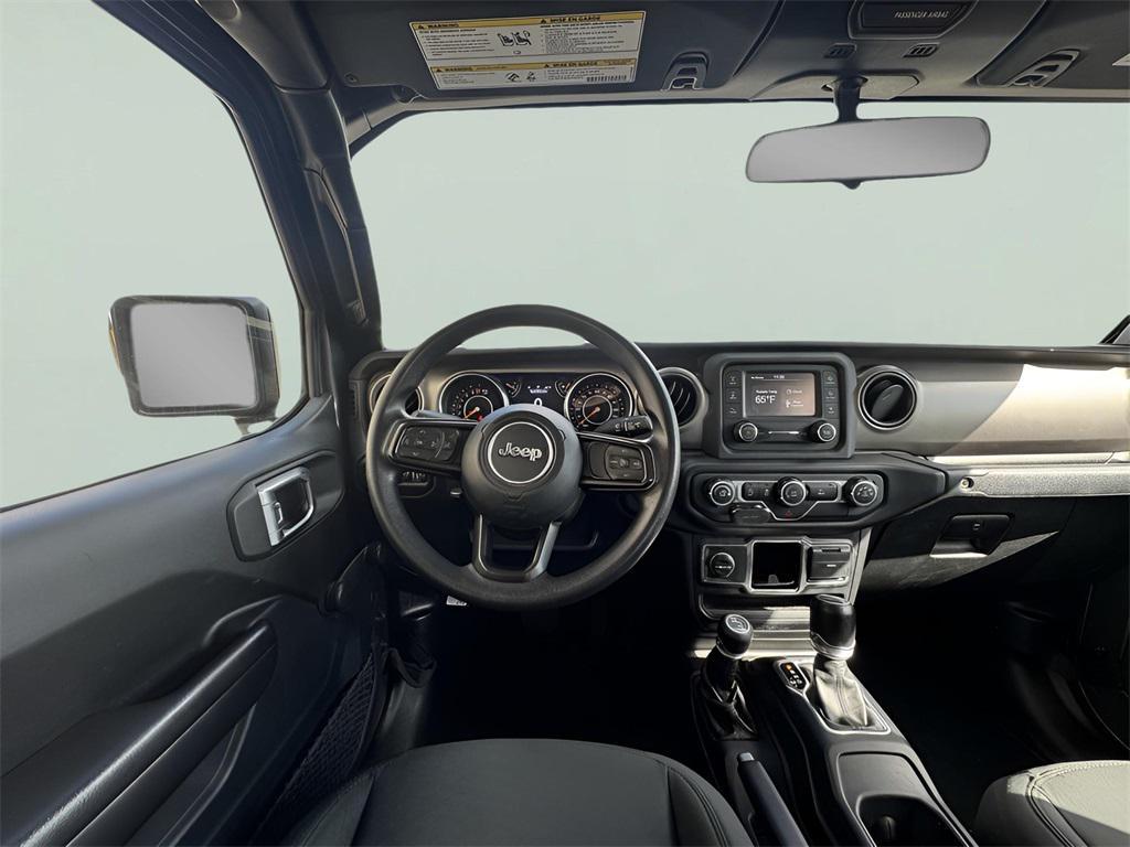 used 2021 Jeep Gladiator car, priced at $27,446