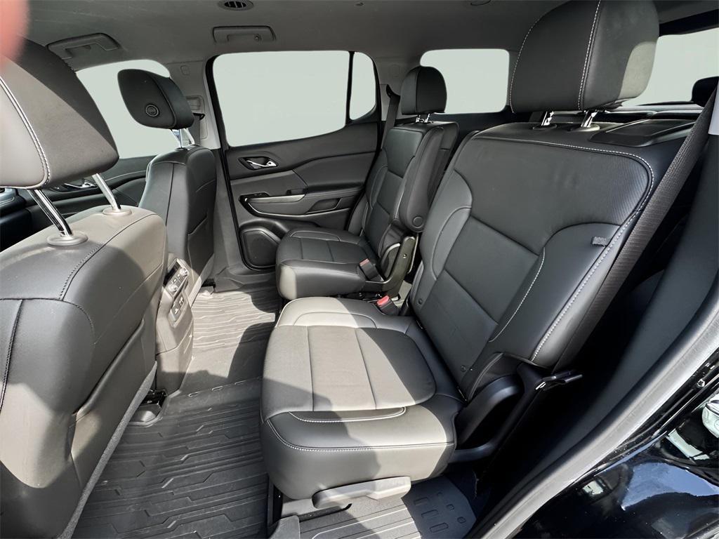 used 2023 GMC Acadia car, priced at $33,409