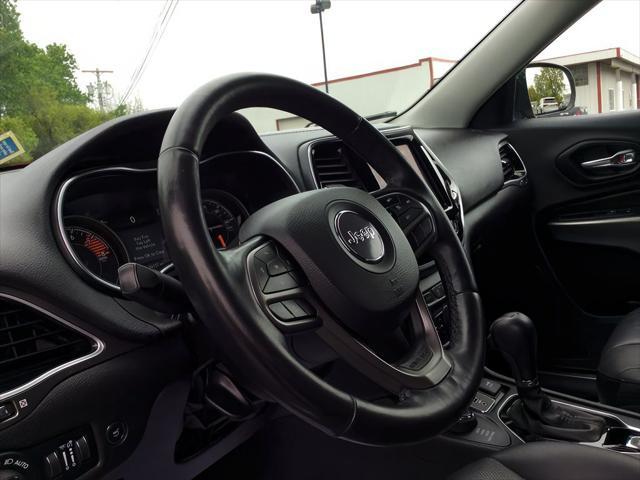 used 2019 Jeep Cherokee car, priced at $17,436