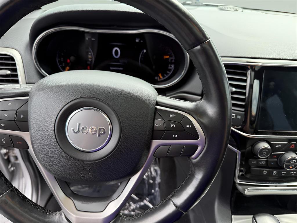 used 2021 Jeep Grand Cherokee car, priced at $22,396