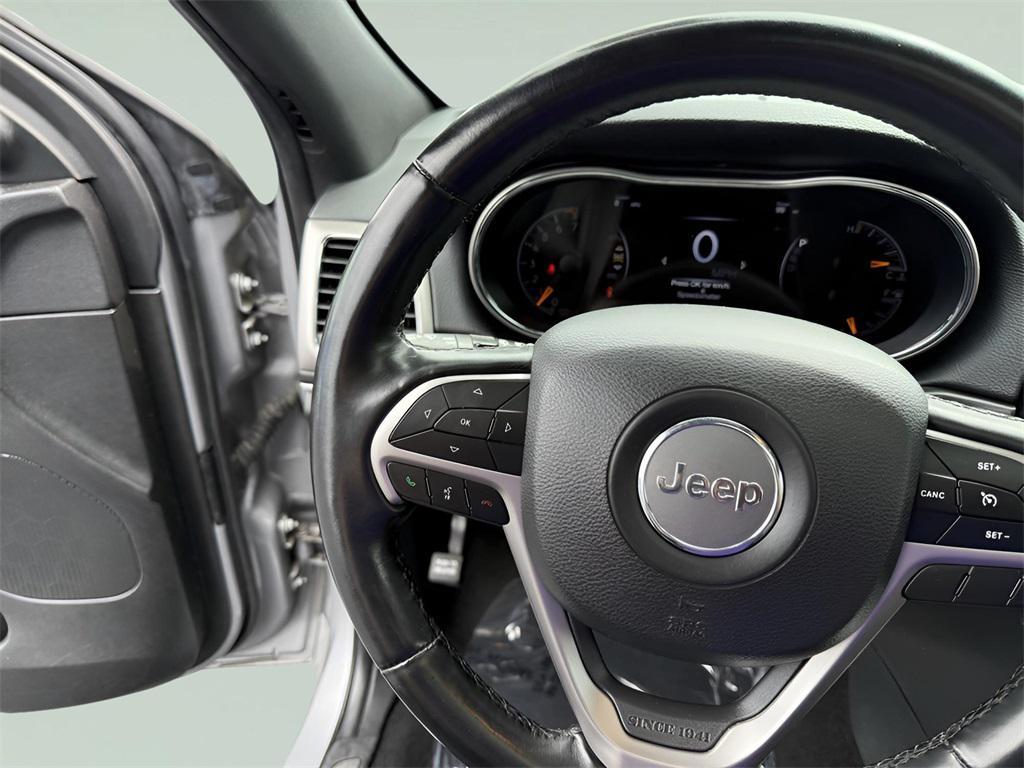 used 2021 Jeep Grand Cherokee car, priced at $22,396