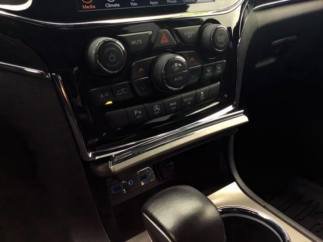 used 2021 Jeep Grand Cherokee car, priced at $28,015