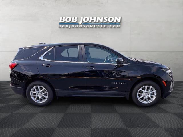 used 2022 Chevrolet Equinox car, priced at $22,416