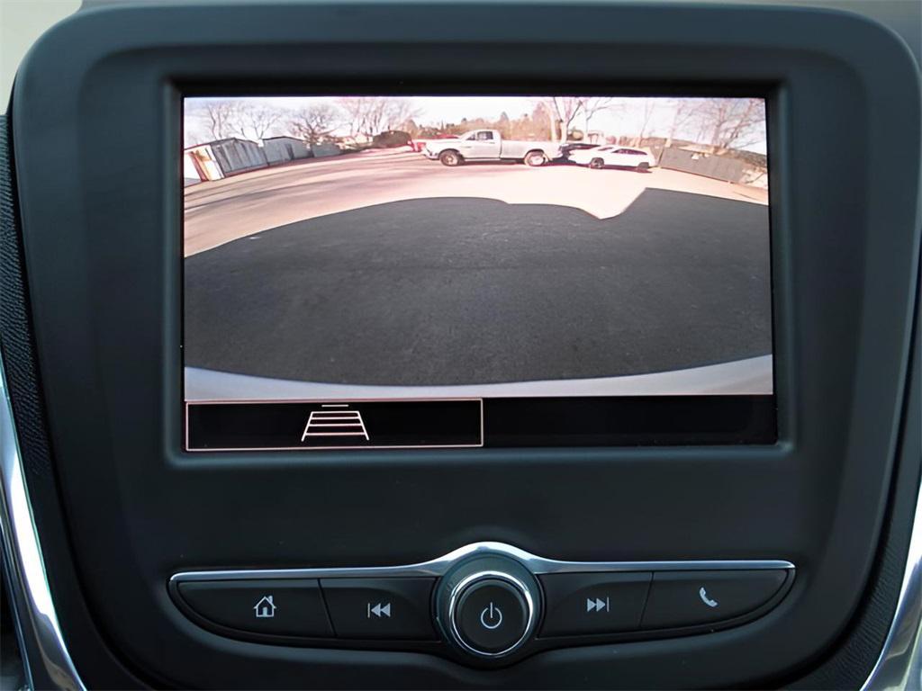 used 2022 Chevrolet Equinox car, priced at $22,862