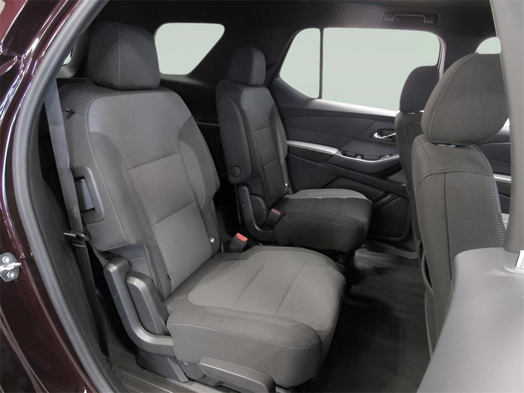 used 2023 Chevrolet Traverse car, priced at $30,855