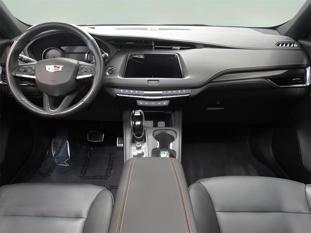 used 2023 Cadillac XT4 car, priced at $33,000