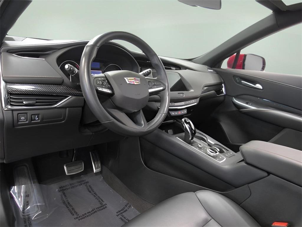 used 2023 Cadillac XT4 car, priced at $33,000