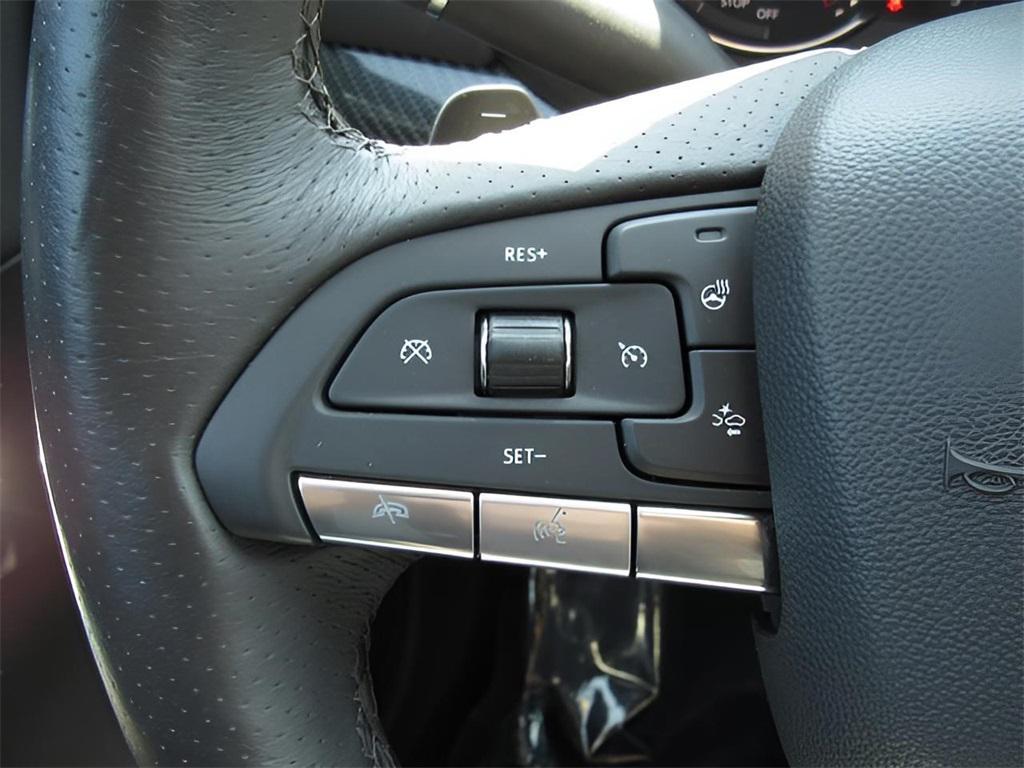used 2023 Cadillac XT4 car, priced at $33,000