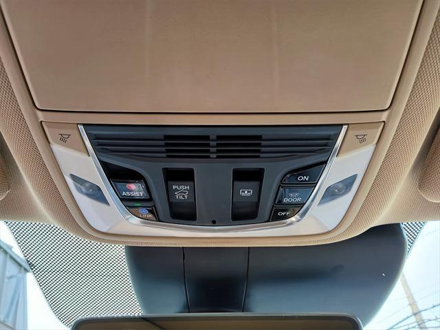 used 2019 Acura RDX car, priced at $27,822