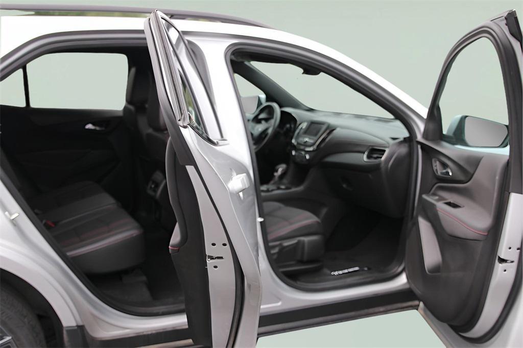 used 2022 Chevrolet Equinox car, priced at $23,234