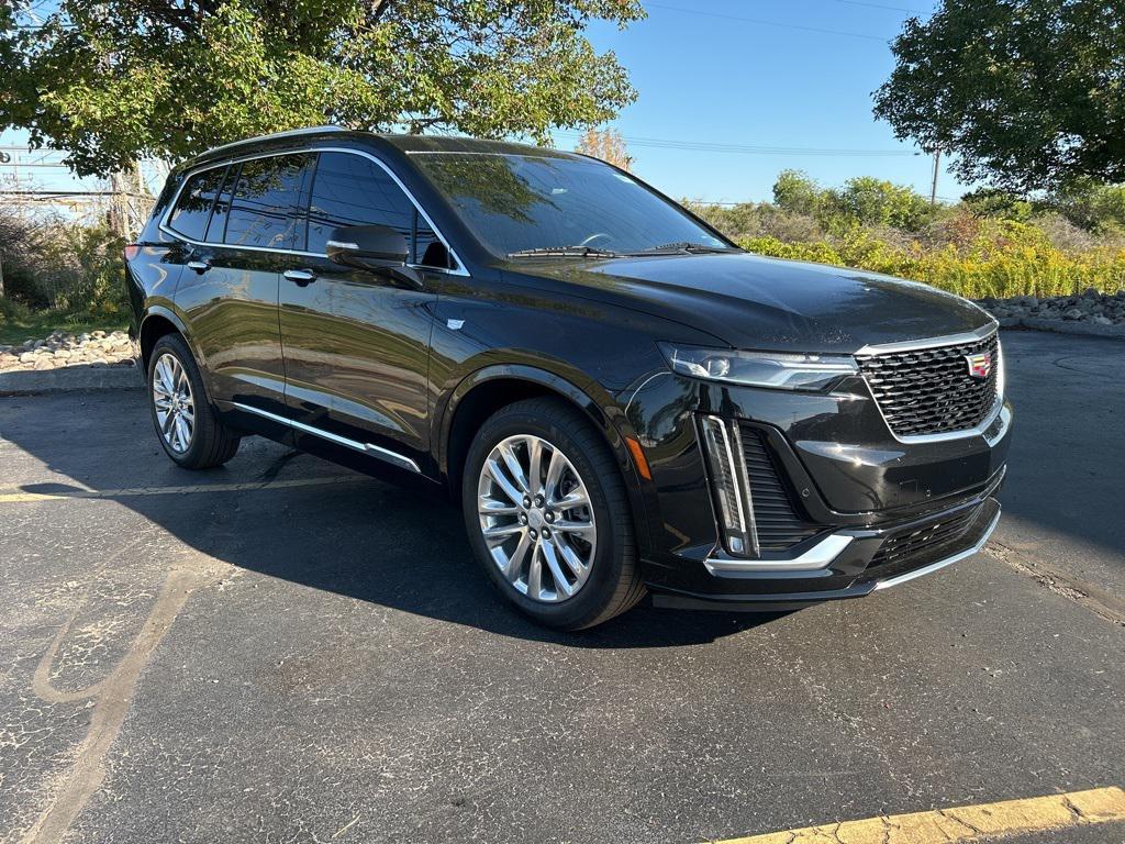used 2023 Cadillac XT6 car, priced at $42,848