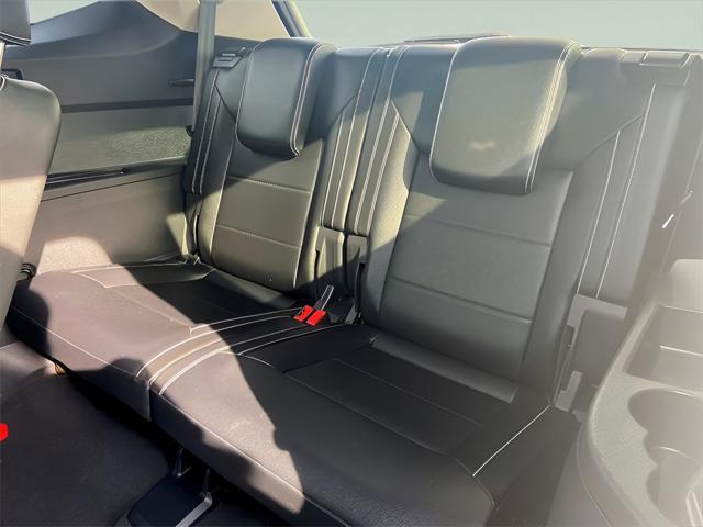used 2021 Volkswagen Atlas car, priced at $21,999