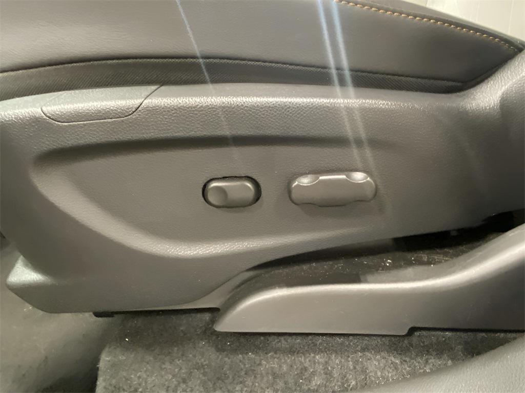 used 2022 Chevrolet Trax car, priced at $19,588