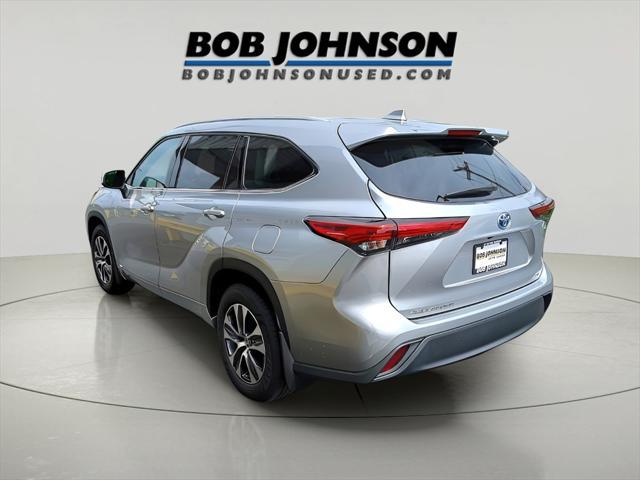 used 2022 Toyota Highlander Hybrid car, priced at $38,695