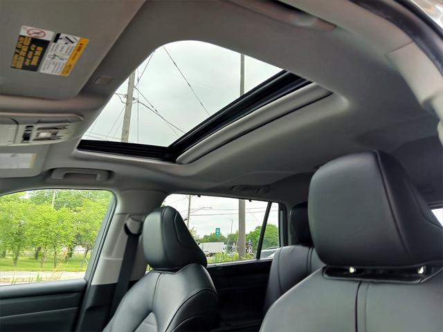 used 2022 Toyota Highlander Hybrid car, priced at $38,695