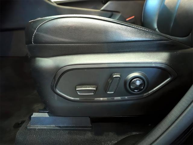 used 2023 Jeep Grand Cherokee car, priced at $35,841