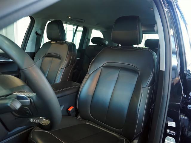 used 2023 Jeep Grand Cherokee car, priced at $35,841