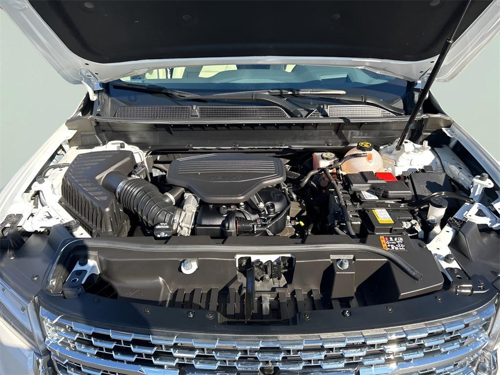 used 2023 GMC Acadia car, priced at $37,881