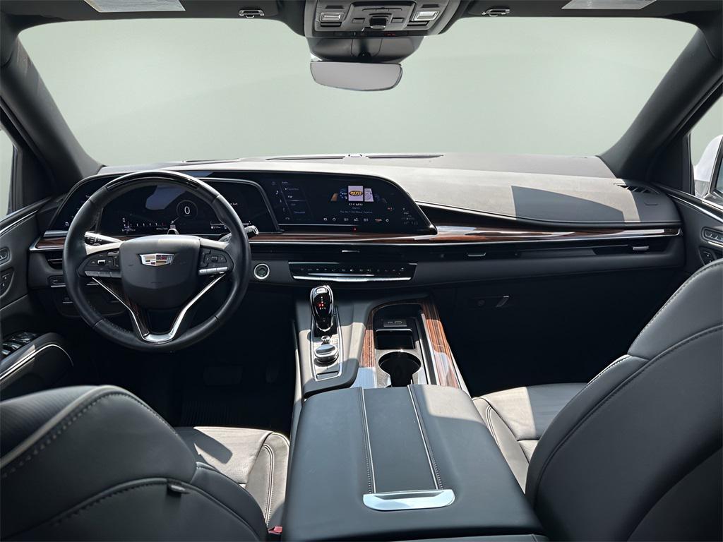 used 2024 Cadillac Escalade car, priced at $81,495