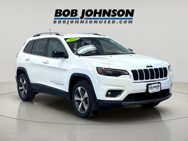 used 2019 Jeep Cherokee car, priced at $18,655