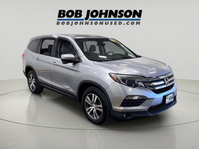 used 2017 Honda Pilot car