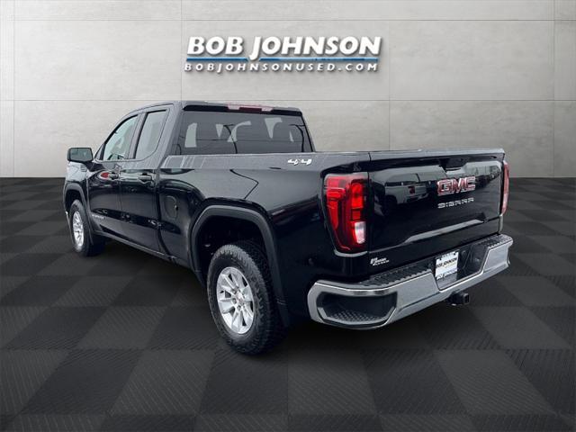 used 2022 GMC Sierra 1500 car, priced at $31,995