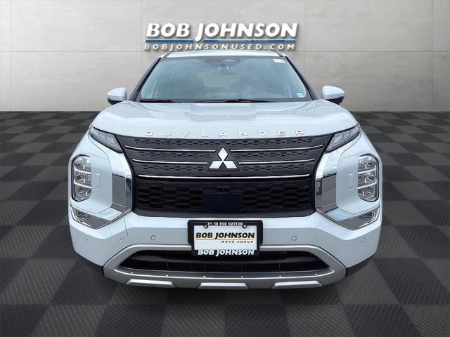 used 2023 Mitsubishi Outlander car, priced at $28,942