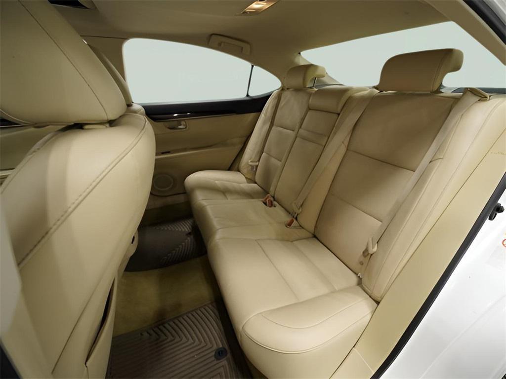 used 2014 Lexus ES 350 car, priced at $13,600