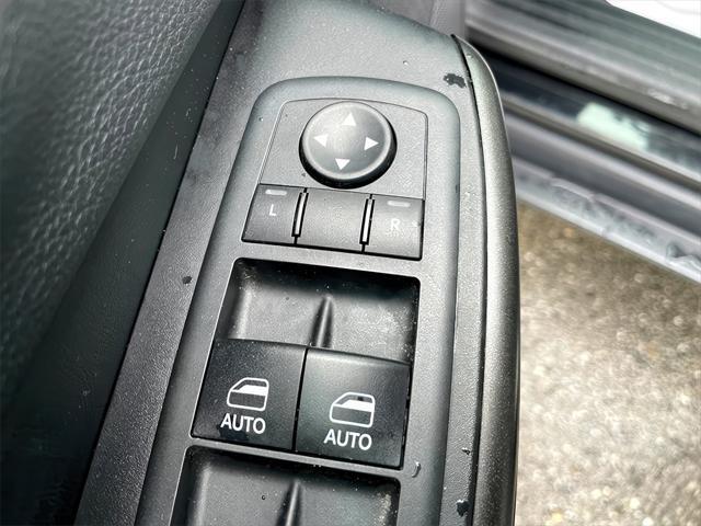 used 2020 Jeep Cherokee car, priced at $23,995
