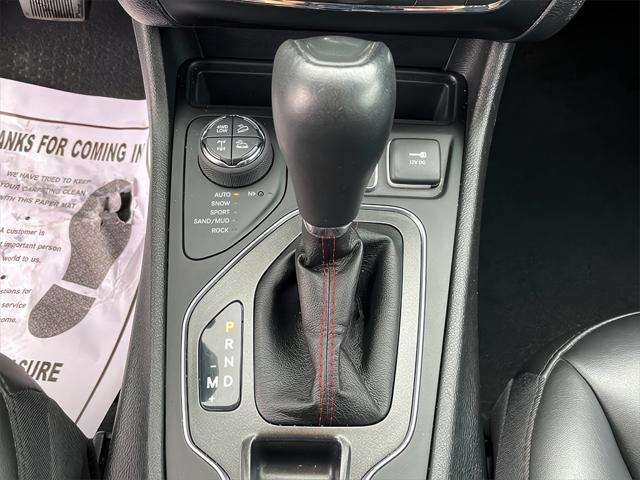 used 2020 Jeep Cherokee car, priced at $23,995