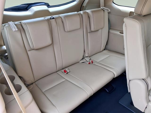 used 2017 Toyota Highlander Hybrid car, priced at $27,866