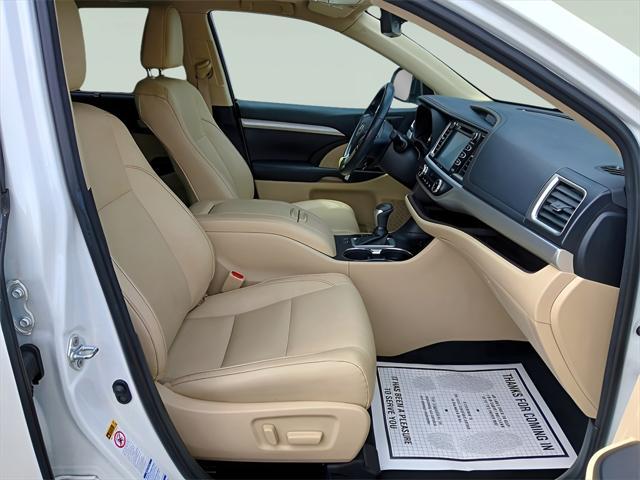 used 2017 Toyota Highlander Hybrid car, priced at $27,866