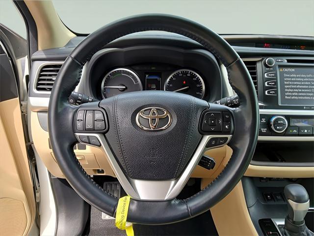 used 2017 Toyota Highlander Hybrid car, priced at $27,866