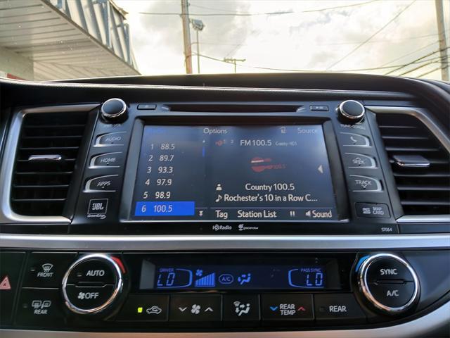 used 2015 Toyota Highlander car, priced at $19,795