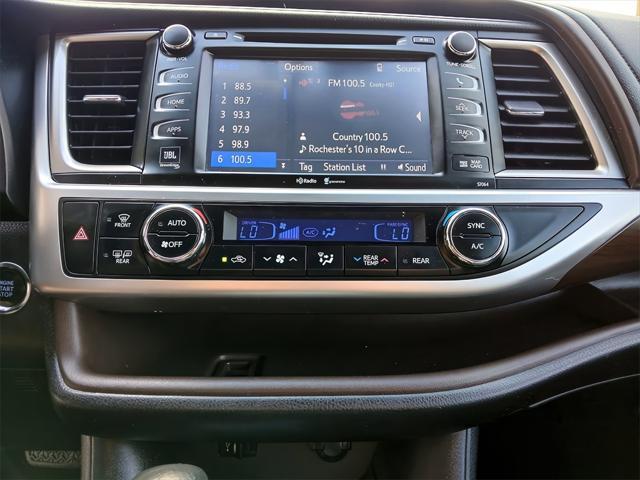 used 2015 Toyota Highlander car, priced at $19,795
