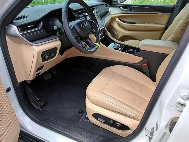 used 2023 Jeep Grand Cherokee car, priced at $33,495