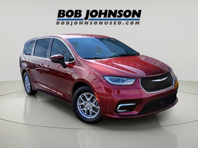 used 2023 Chrysler Pacifica car, priced at $23,780
